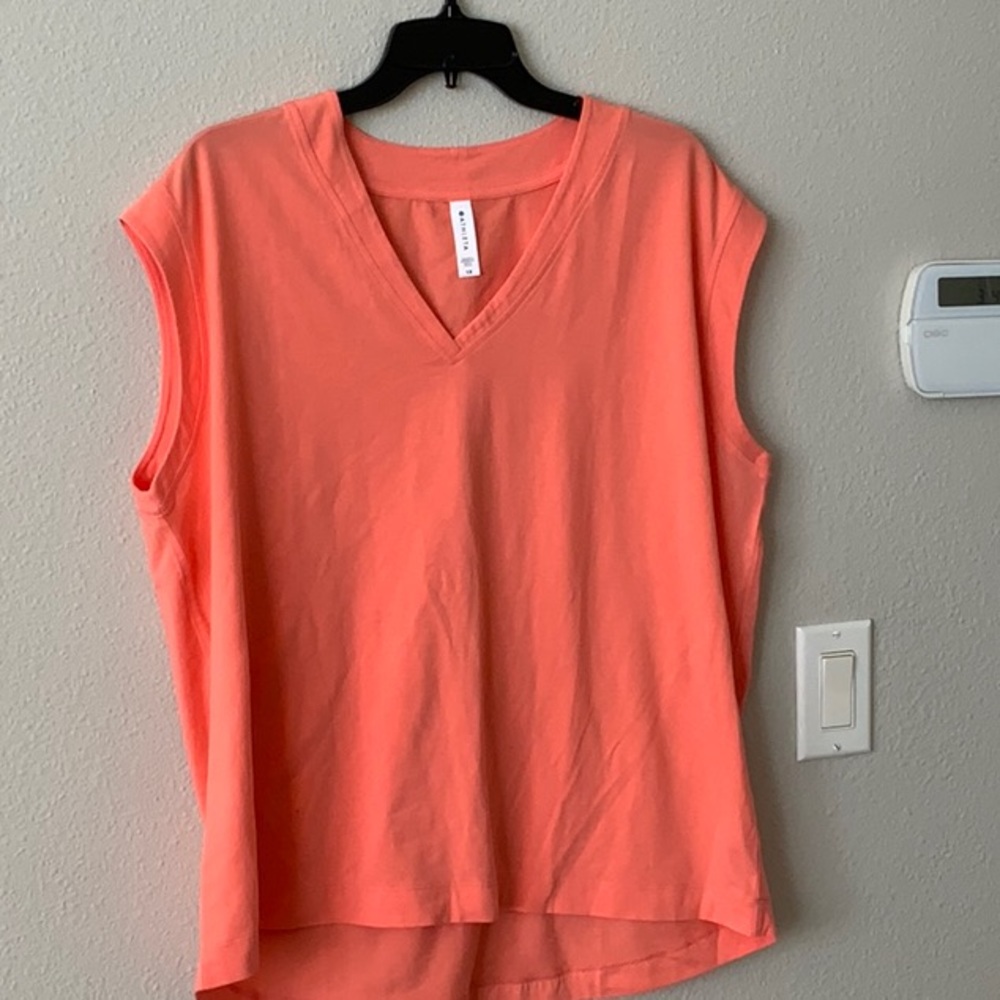 Island Coral Zephyr T-shirt